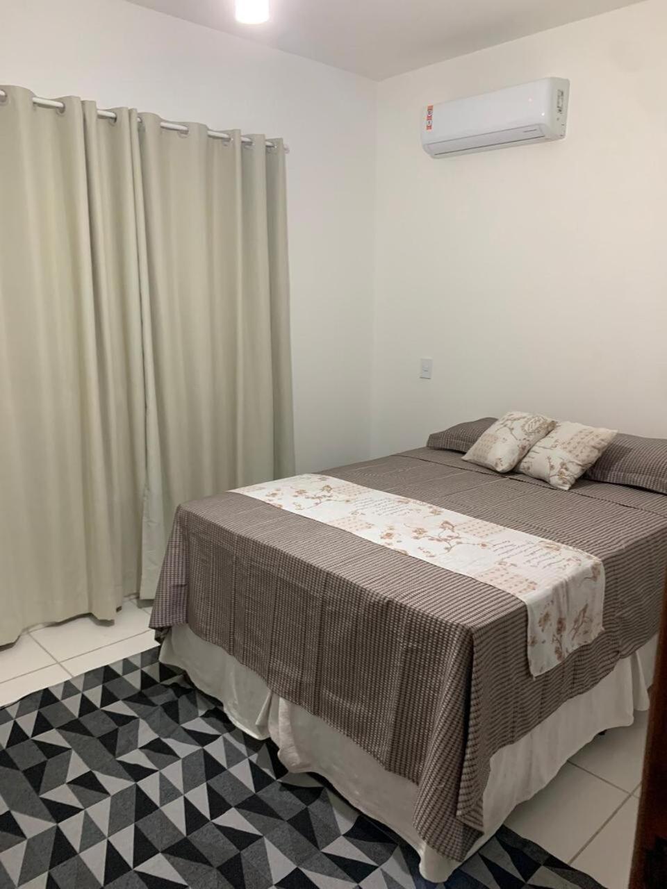 Apartment Com Em Fechado Com Estacionamento Proprio